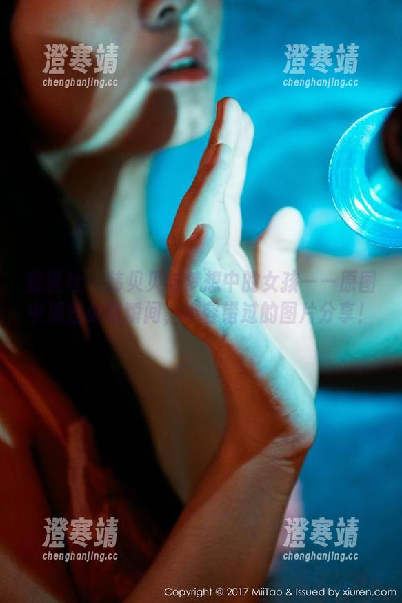 蜜桃社-韩贝贝 蜜桃社 - 韩贝贝与梦想中的女孩——原图中那些柔情瞬间,不容错过的图片分享!