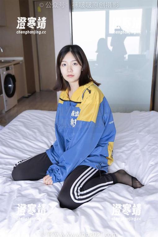 袜啵啵 - 咦？稚予和深蓝丝让这图库的资源氛围这么绝妙