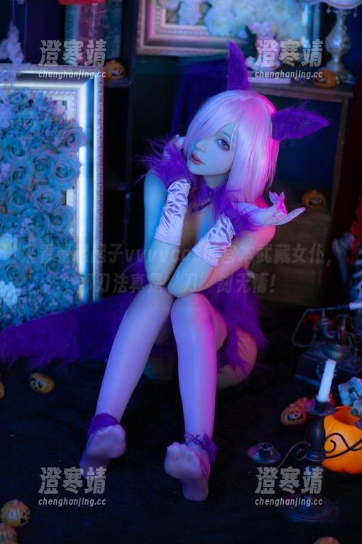 来看看起起子vvvvcos的宫本武藏女仆，那刀法真是‘刀’剑无情！