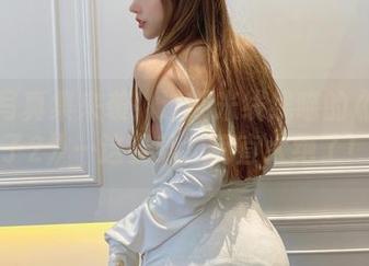 最新写真集来袭！过期米线线喵的《妈妈子2》…这姿势，简直太绝了！